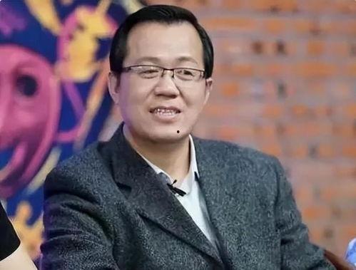 制片人吃瓜明星娱乐圈,揭秘娱乐圈明星背后的故事