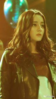 吃瓜娱乐迪丽热巴,瓜田里的甜蜜女王